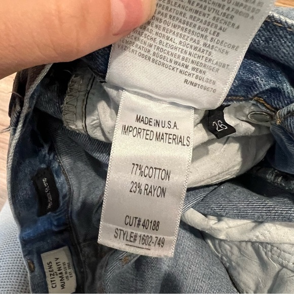 Citizens of Humanity Liya High Rise Classic Fit Jeans - Picture 13 of 15